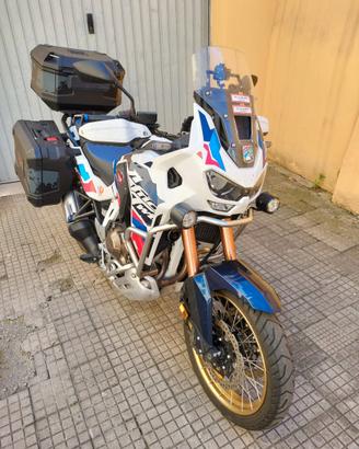 Honda Africa Twin Adventure Sport Travel Edition
