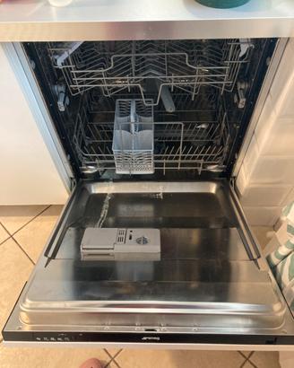 Lavastoviglie SMEG per pezzi di ricambio