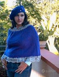 coprispalle poncho in maglia con basco coordinato