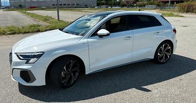 Audi A3 sportback 30 TDI S-Line