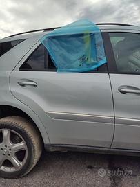 Porta posteriore dx MERCEDES-BENZ ML 320 del 2006