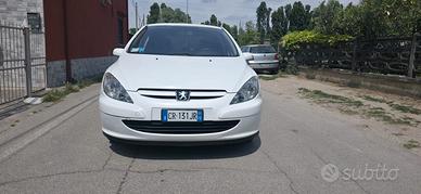 Peugeot 307 1.4 16V 5p. XS neopatentati