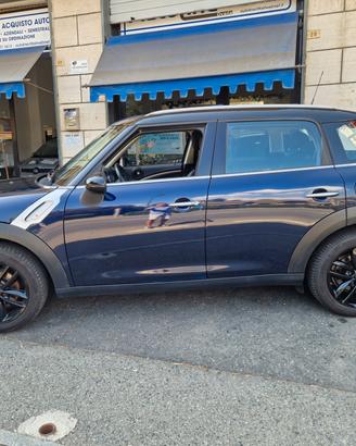 Mini Cooper D Countryman TETTO e NAVI