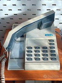 Mix telefoni fissi multimarca.