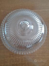 Piatto con cupola per formaggi