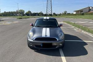 Mini cooper 1.4 benzina/Gpl