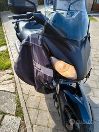 Scooter Yamaha xmax 250