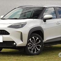 Musata completa toyota yaris cross 2022