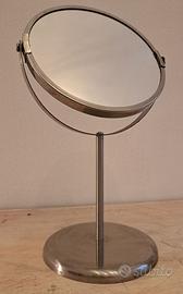 Specchio ingranditore bifacciale