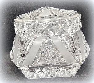 Scatola cristallo portagioie 1930 cm12x8x8h gr.728