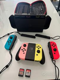 Nintendo Switch OLED full set + 4 Joy-Con + giochi