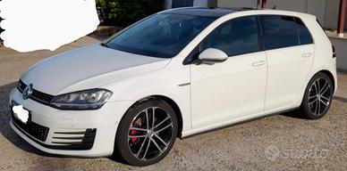 Golf 7 GTD Sport&Sound Motore rifatto con 90000km