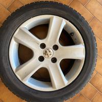 4 cerchi 16" Peugeot originali con gomme invernali