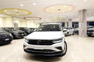 VOLKSWAGEN Tiguan 2.0 TDI 150 CV SCR DSG Life