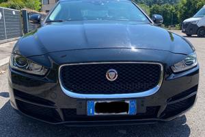 Jaguar xe (x760) - 2016