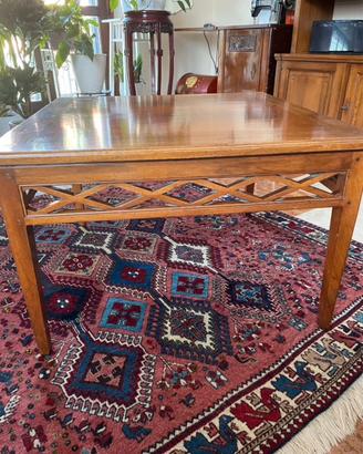 Tavolino in legno