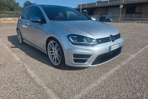 Volkswagen Golf 7 R  2.0 4Motion