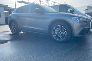 Alfa romeo stelvio 2.2 diesel. 160 cavalli