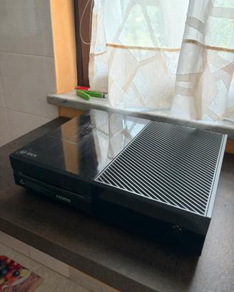 Xbox One con controller xbox one S/X