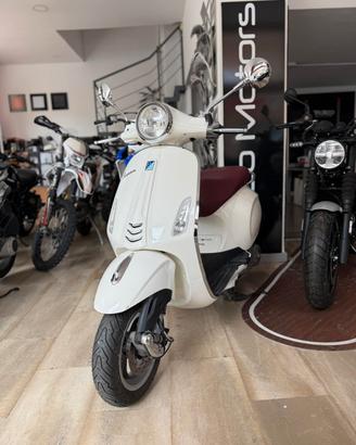 Piaggio Vespa 125 Primavera