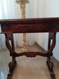 consolle o scrittoio  antico 