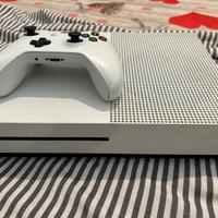 xbox one s 1 Tb + 2 giochi