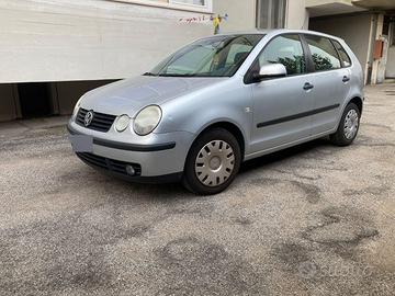 VW Polo 1.4 Benzina 2004