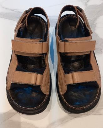 Sandali in pelle color beige taglia n. 42