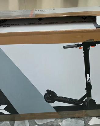 monopattino elettrico Nilox S1. 