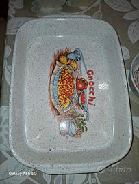 Set casseruola e ciotole in ceramica da forno