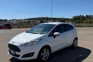 Ford Fiesta 1.4 5 porte Bz.- GPL Black & White Edi