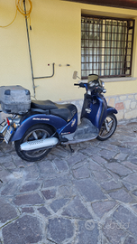 Scarabeo 125 blu funzionante freni ok batteria ok