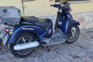 Scarabeo 125 blu funzionante freni ok batteria ok