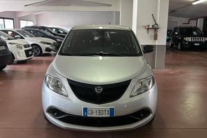 Lancia Ypsilon 1.0 FireFly 5 porte S&S Hybrid Ecoc