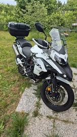 BENELLI TRK 502 X (2022)