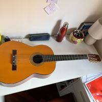 Chitarra classica acustica