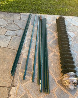 Rete verde da giardino + 9 pali in metallo