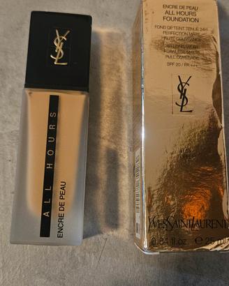 base yves Saint Laurent nuovo 