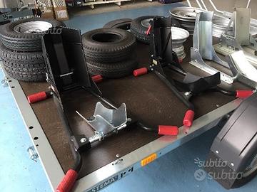 Nuovi blocca moto per trasporto