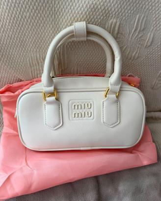 miu miu borsetta