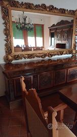 Soggiorno completo in legno lavorato