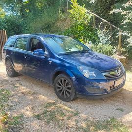 Opel Astra SW