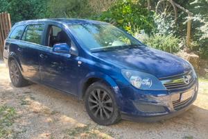 Opel Astra SW