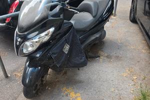 Suzuki burgman 400 