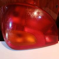 Coppia fanali posteriori Ford Fiesta 98-01