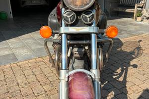 Non riesco a guidare due moto insieme, a 66 anni