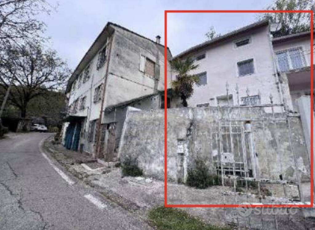 Casa – Montecchio Maggiore, Valdimolino - Vista 2