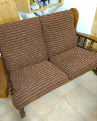 divano legno a 2 posti