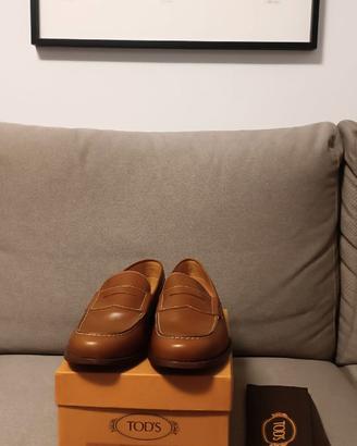 Ribasso Mocassino Tods in pelle marrone orginale