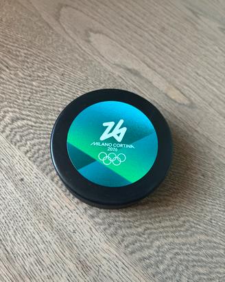Dischetto hockey giochi olimpici Milamo Cortina